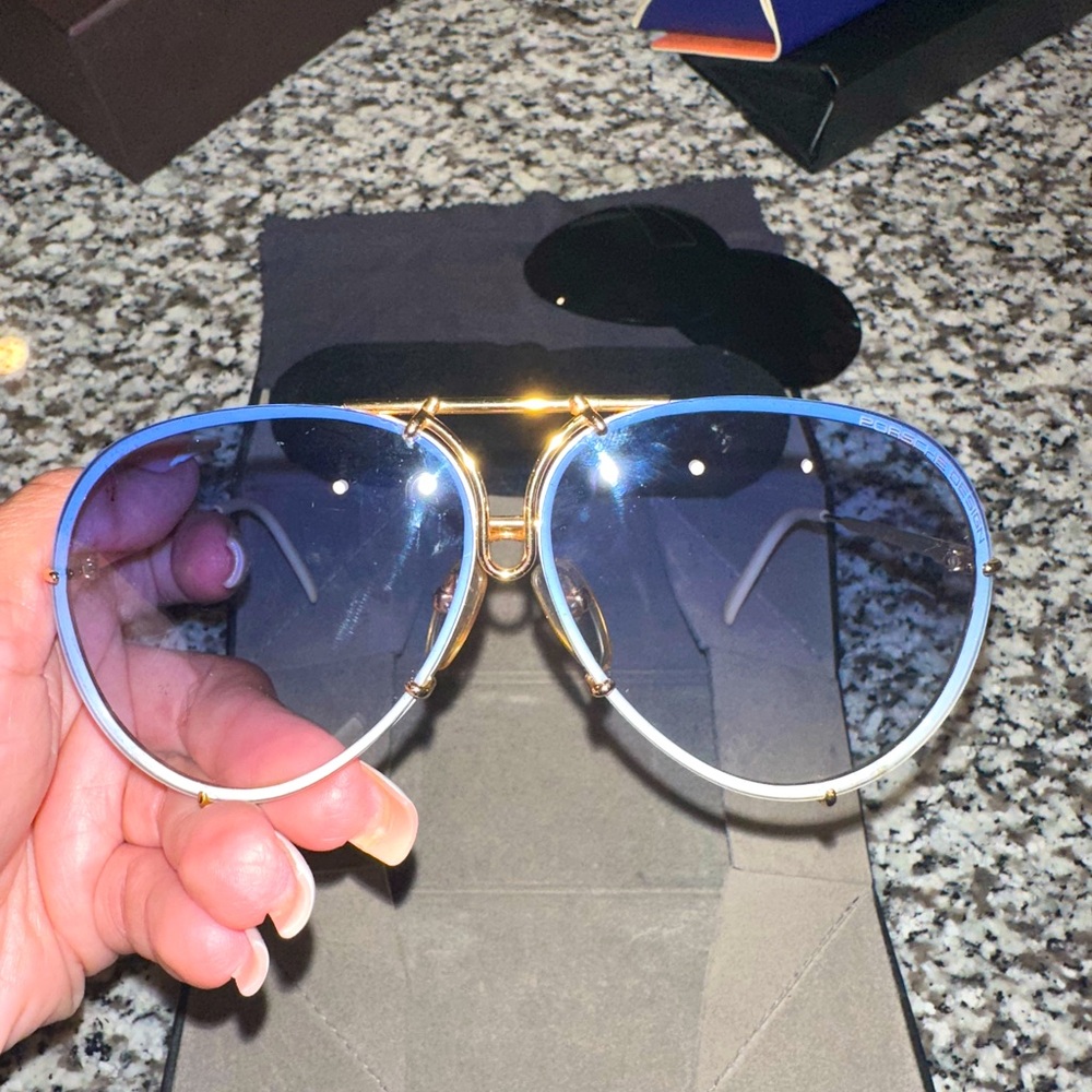 Porsche design P8478 Used